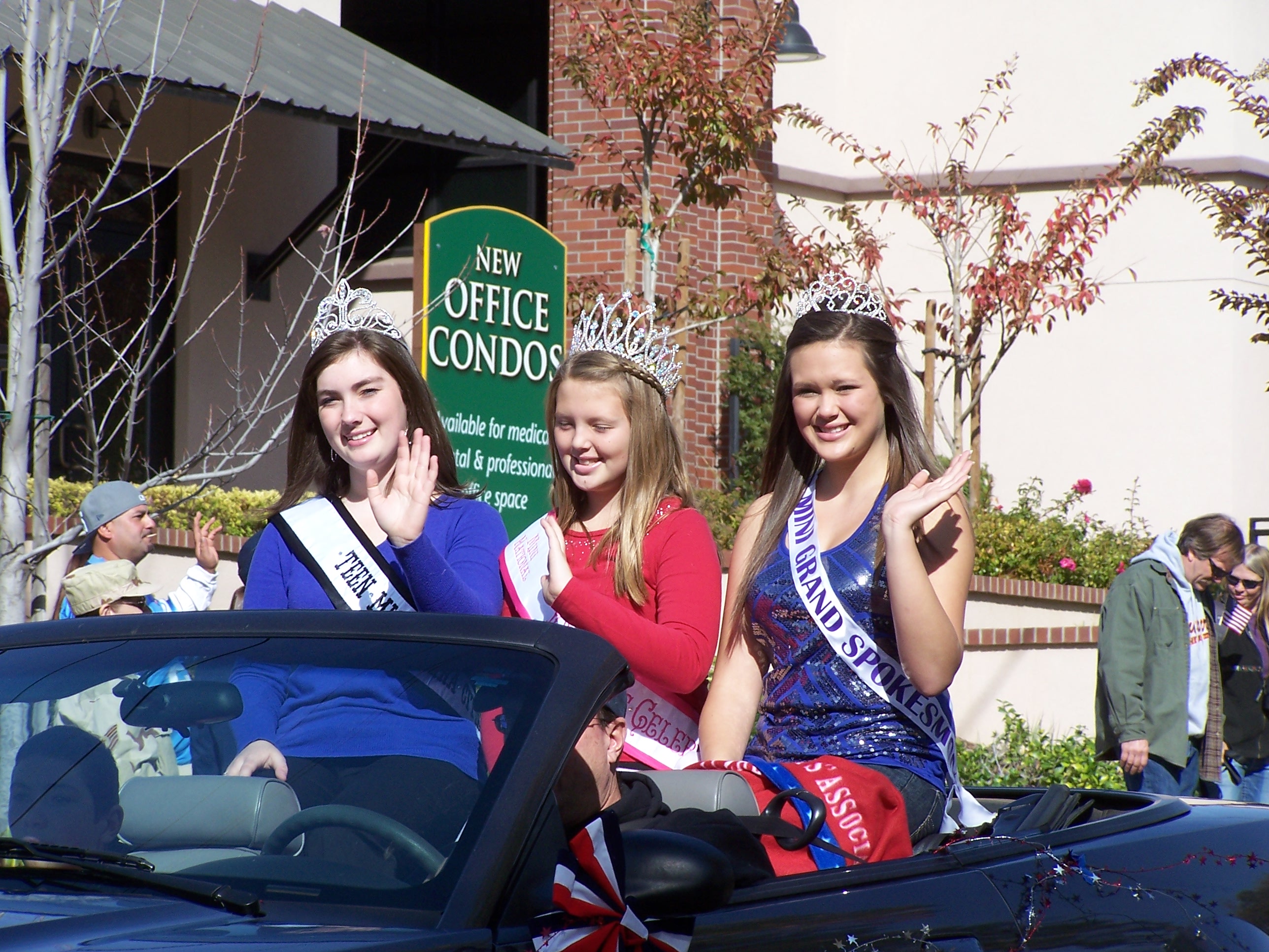 Parade2012_086.jpg